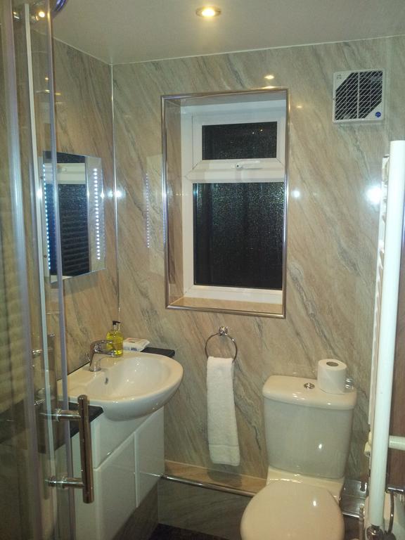 The Bakehouse Guesthouse Maidenhead Oda fotoğraf